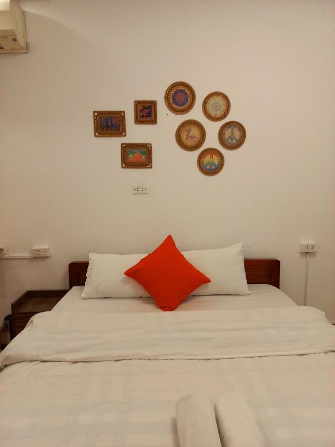 Hanowood Homestay Ханой Экстерьер фото